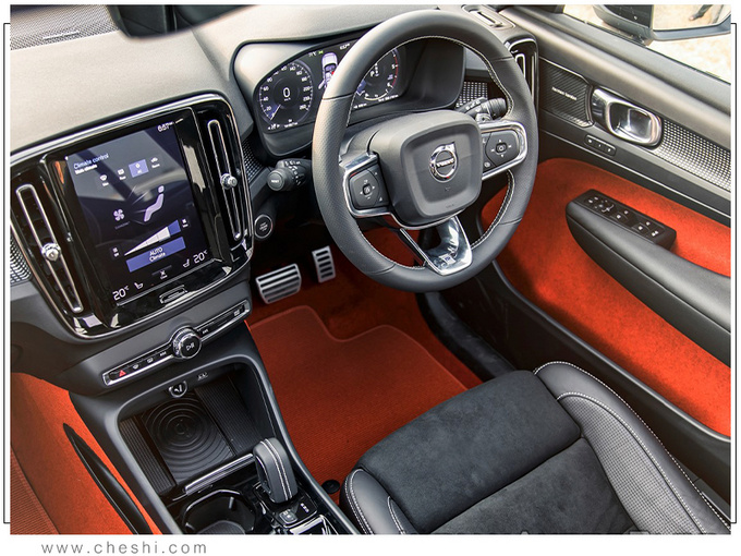 ����Ƶ����12��16�ա��������б�+Ҫ���б�+ͷ�����ź������ֶ����¿�XC40���� ��2.0T������/������������