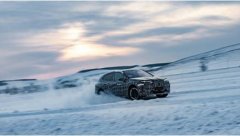���´��綯BMW iXԭ�ͳ�������ʯ���ж�����