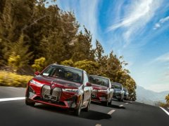 ����BMW iXý���Լ����������ɳ�������